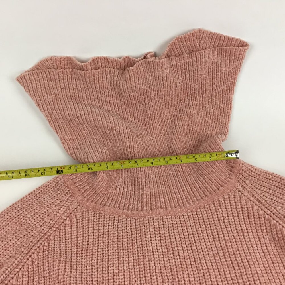 Blush & Bloom Turtle Neck Crop Sweater - Picture 5 of 12